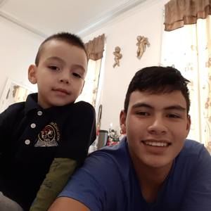 Meet your Posher, José